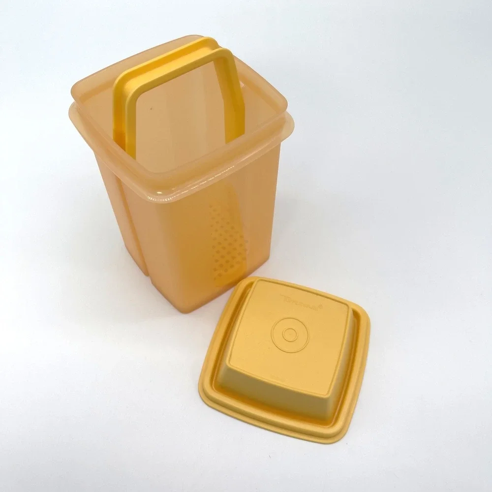 Tupperware Pickle A Way Strainer Container Orange Small Kitchen Organization